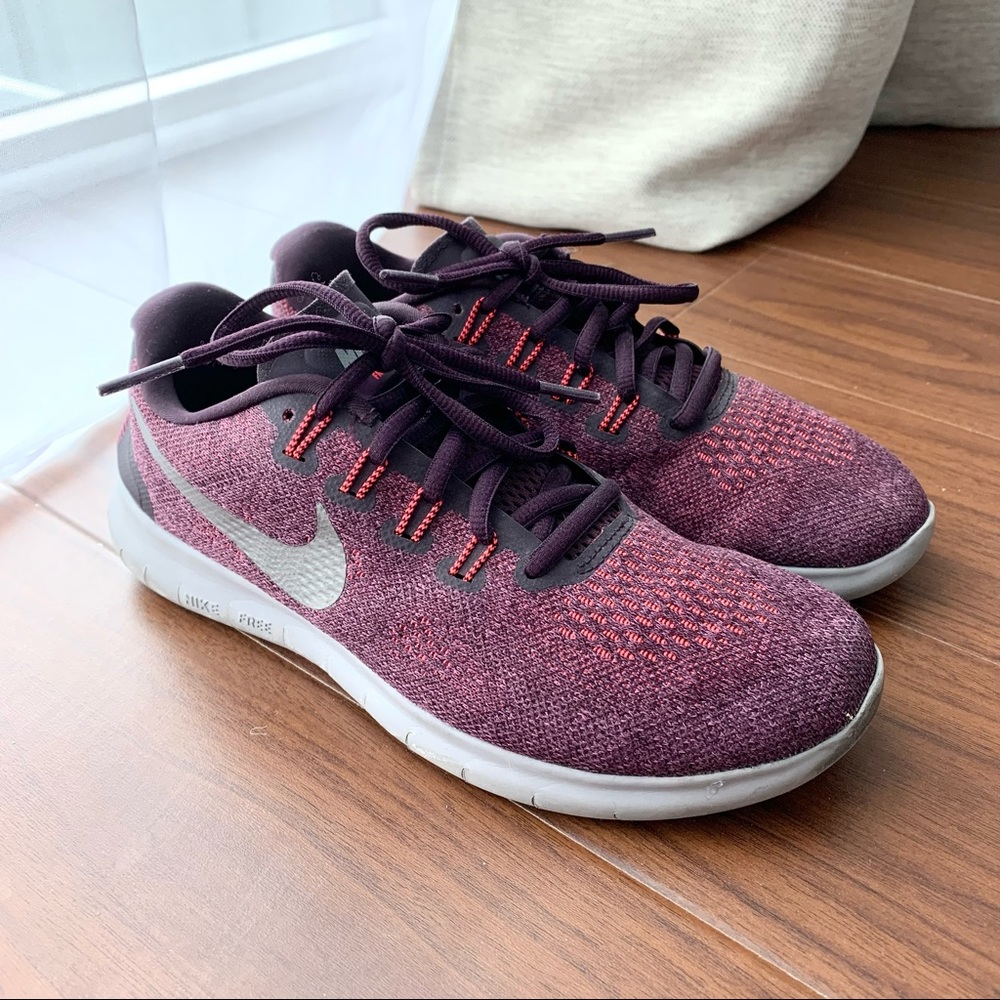 NIKE Free Run Shoes Size 6.5